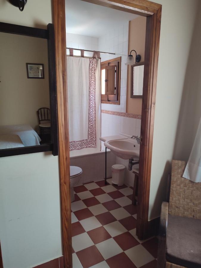 Habitación Triple Económica